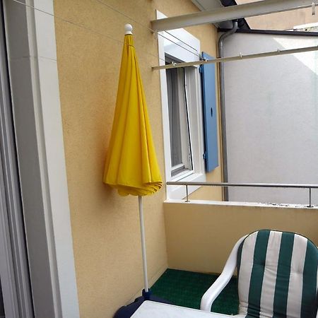 בזל B&B Schlettstadterstrasse מראה חיצוני תמונה